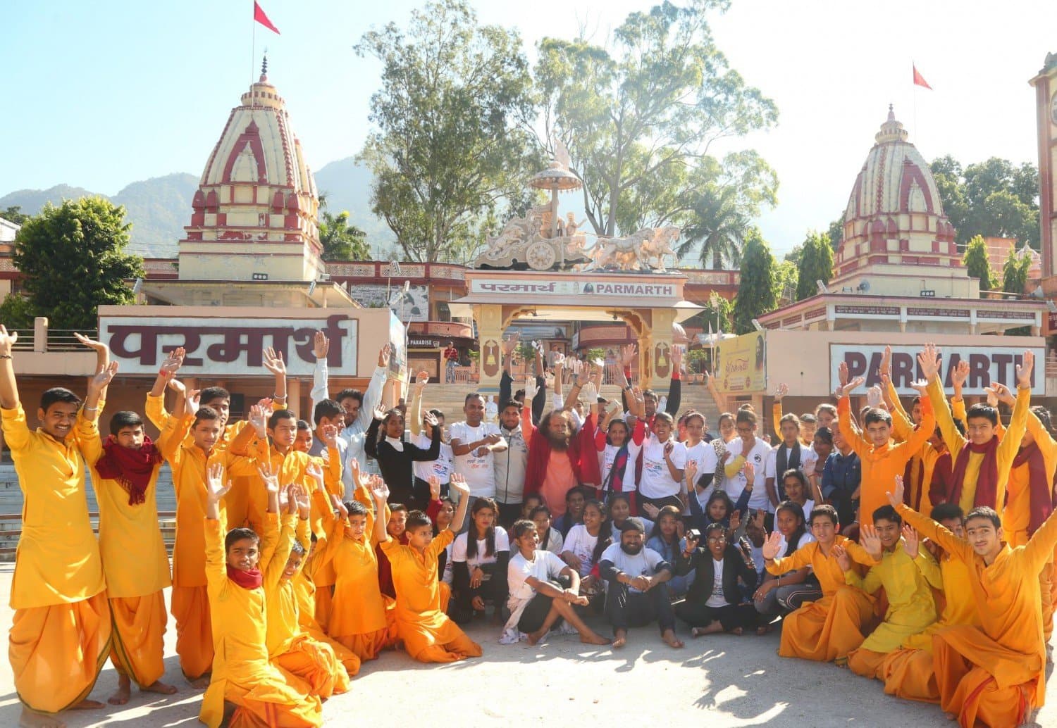 Sunday Morning Clean Up on Banks of Maa Ganga
